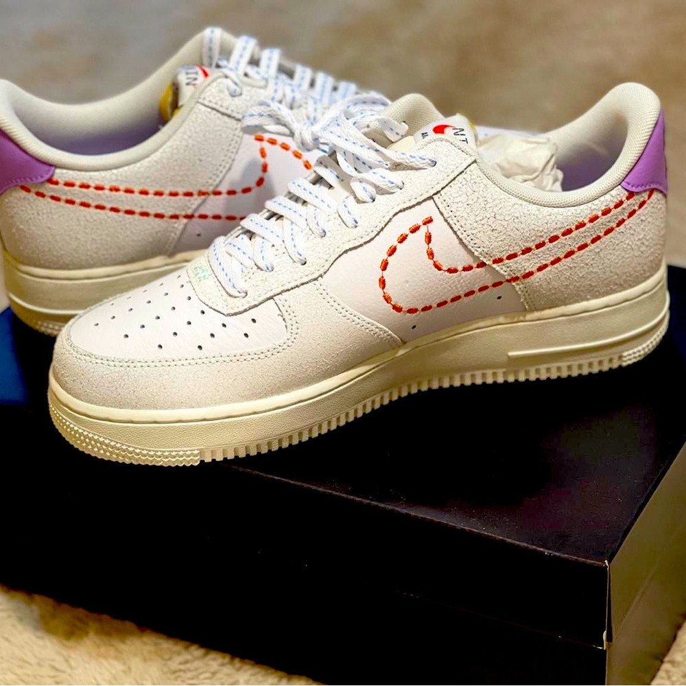 Women’s Nike AF1/Air Force 1 ‘07 SE
